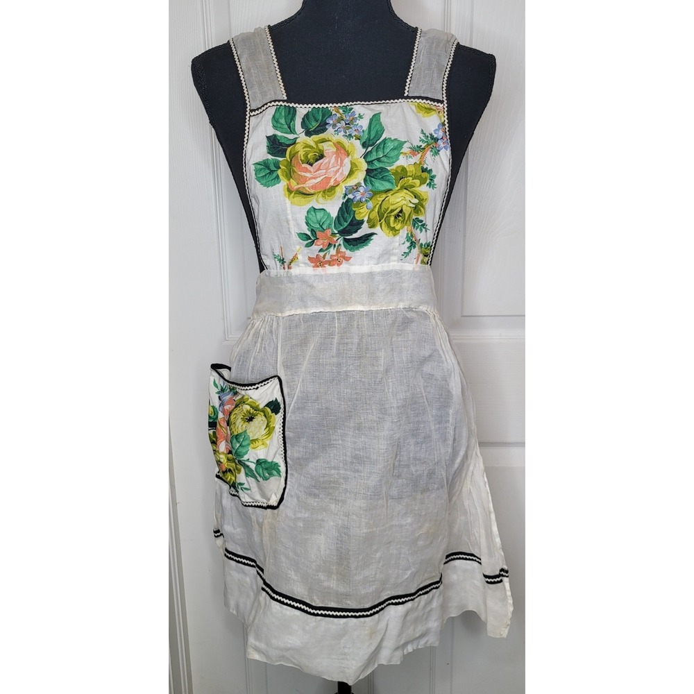 Vintage Bib Apron With Pocket Sheer Fabric w/ Flowers Roses Grannycore